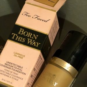 Too faced Born this way foundation